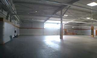 Commerce 4 Pièces 1205 m² à louer à Châteaubernard (16100)