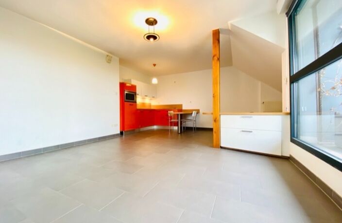 Appartement F2 lumineux avec balcon sans vis à vis - dernier étage avec ascenseur - résidence de 2008 — photo 3