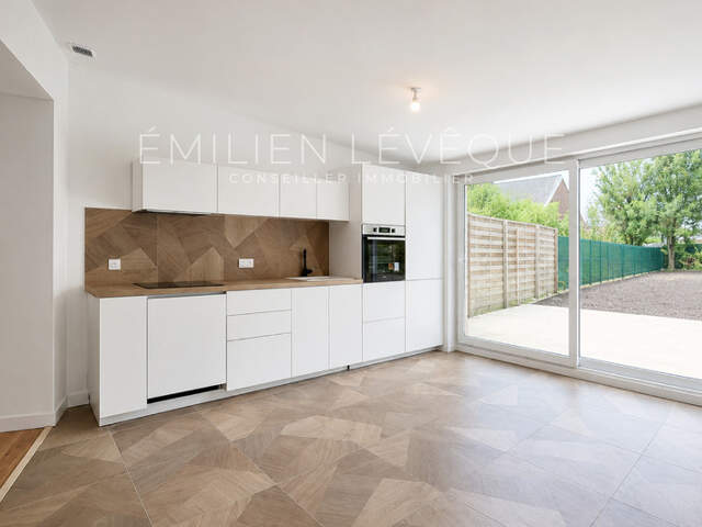 Maison à vendre - 4 Chambres de 126m2 à LOOS — photo du bien