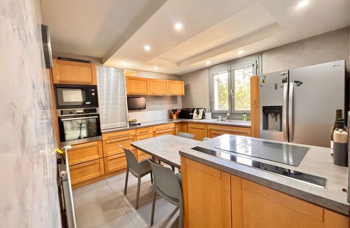BEAUMONT-SUR-GROSNE - Maison de 180 m² - Atelier de 100 m² - Appentis - Terrain de 2300 m² avec piscine — photo 2