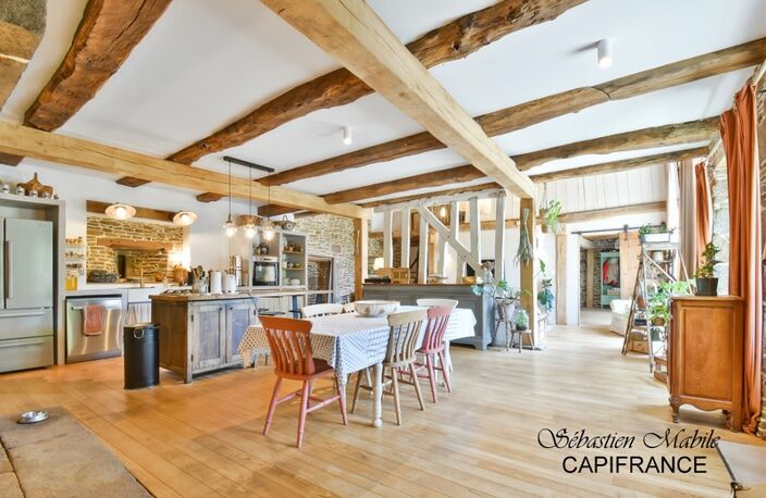 Chambres d'hôtes et gîte à vendre en Bretagne 9 pièces SOUGEAL (35) en Baie du Mont Saint Michel - Terrrain de 2200 M² — photo 5