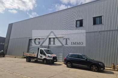 Local industriel  16300 €