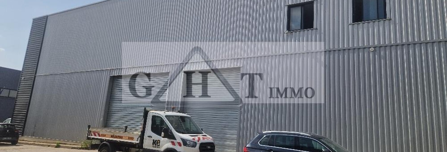 Local industriel  2750 m² à louer à Meaux (77100)