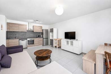 Appartement 3 pièces 180000 €