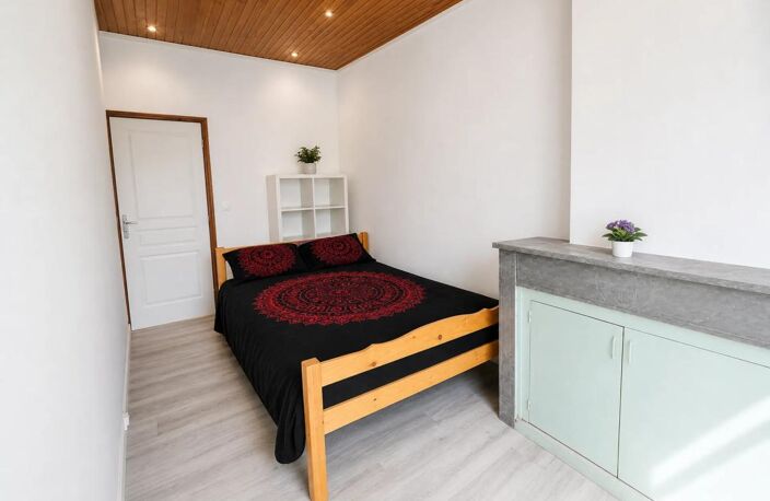 Appartement T2 de 27 m² à Hyères centre — photo 2