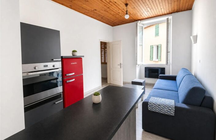 Appartement T2 de 27 m² à Hyères centre — photo 4