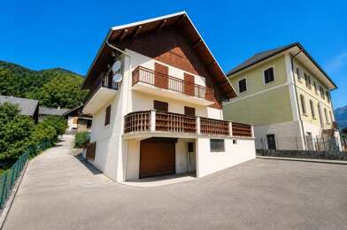 Appartement 3 pièces 161500 €