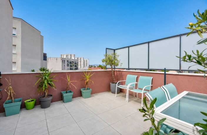 Appartement T4 de 90 m² à Villeurbanne — photo 3