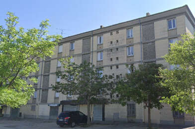 Appartement 5 pièces 649 €