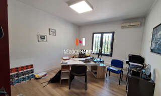 Commerce  187 m² à louer à Lunel (34400)