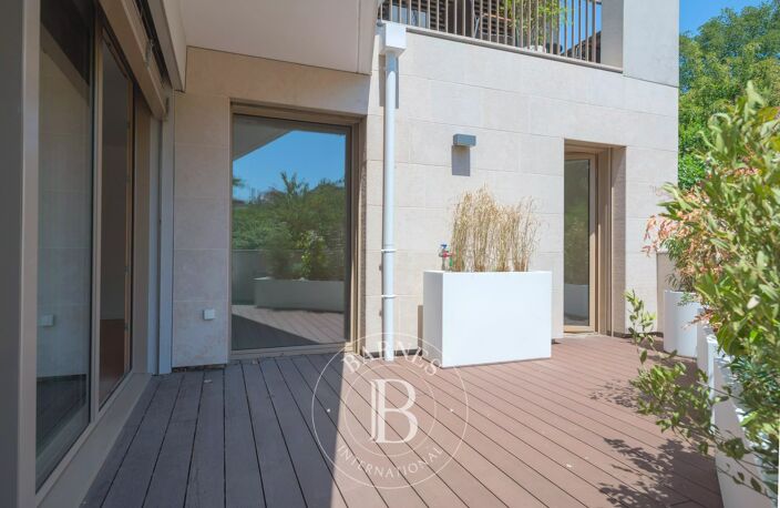 Exclusivité - Antiquaille -Appartement 81m² - 2 chambres - Terrasse — photo 2