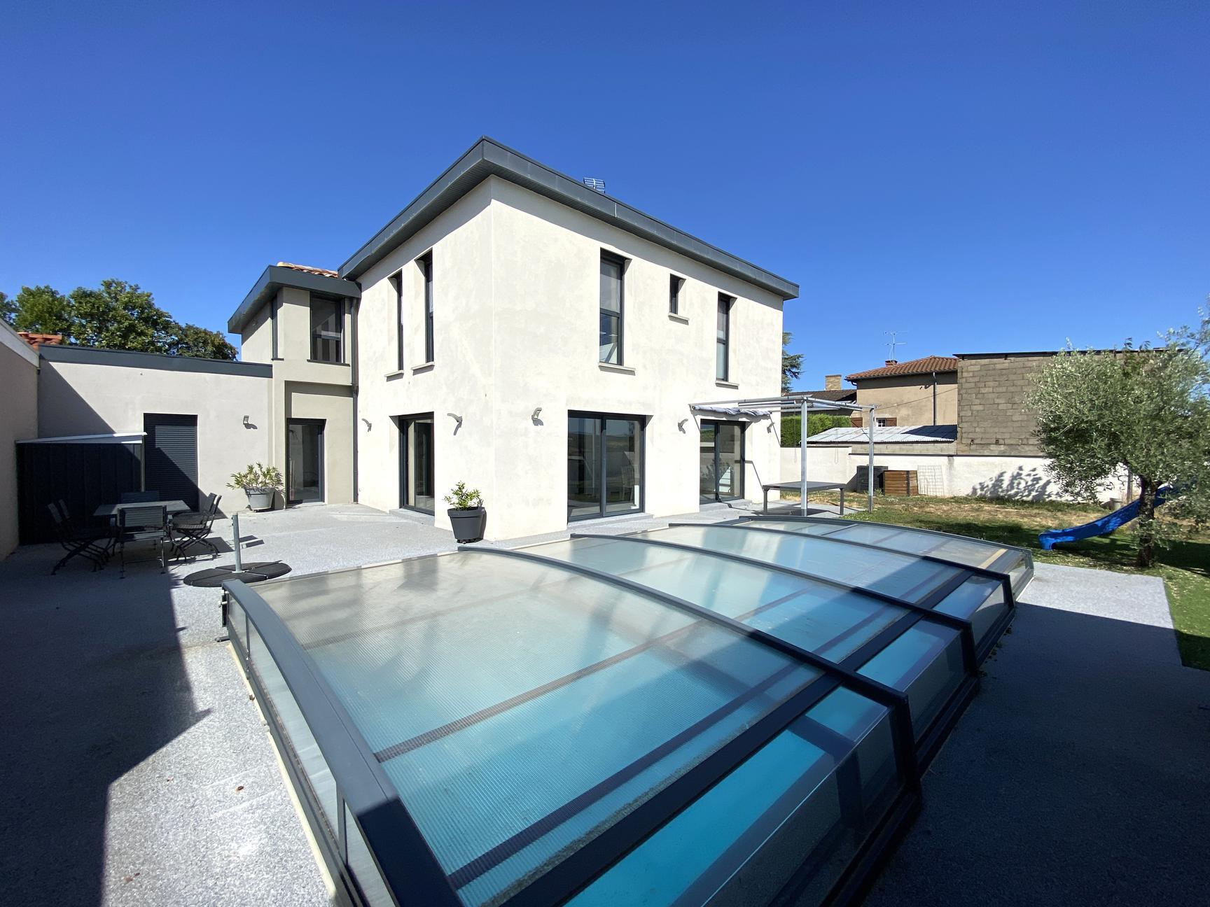 Maison 220m² — Liergues