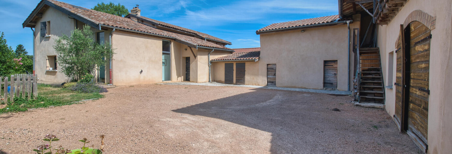 Maison 6 Pièces 235 m² à vendre à Villefranche-sur-Saône (69400)