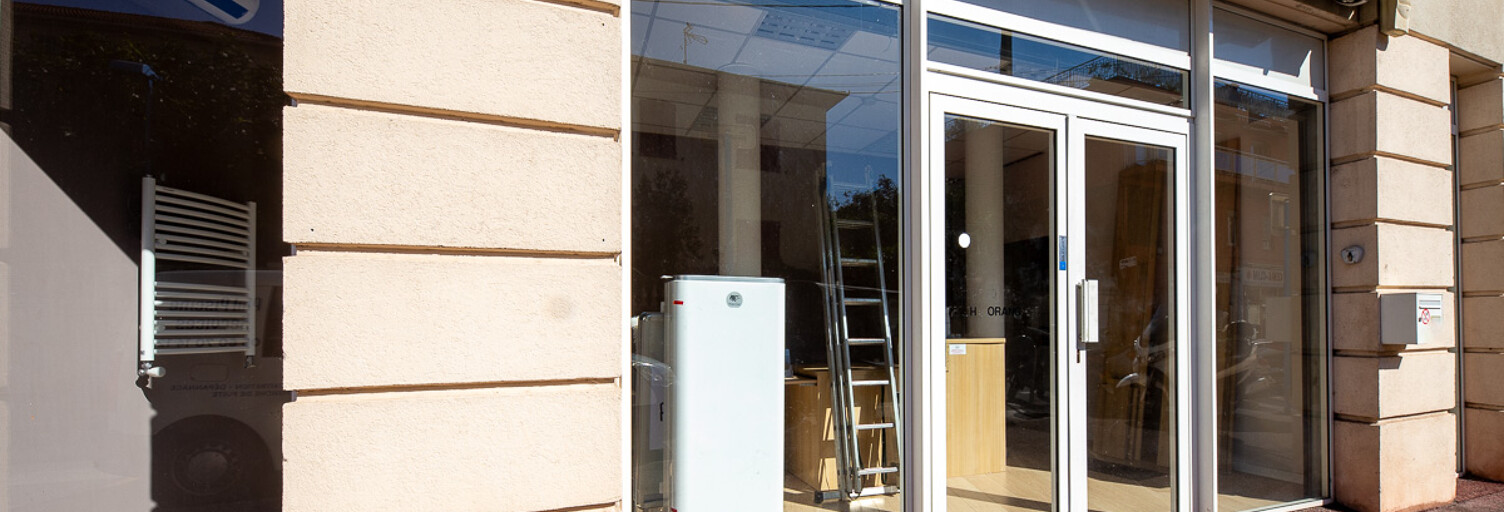 Commerce 3 Pièces 40 m² à louer à Mandelieu-la-Napoule (06210)