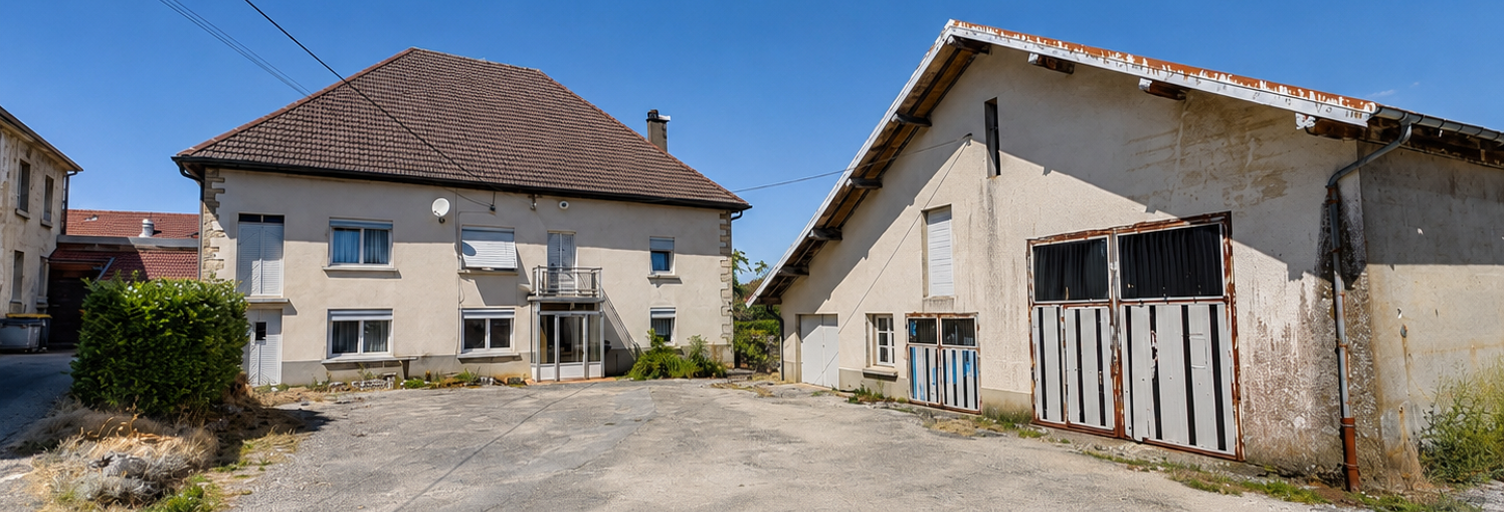 Maison 11 Pièces 232 m² à vendre à Belleherbe (25380)