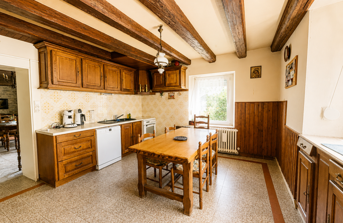 BELLEHERBE - GRANDE MAISON AVEC DEPENDANCES — photo 4