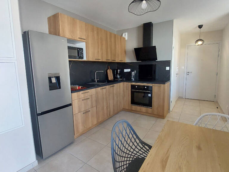 Appartement T2 meublé avec balcon et parking - LUC-LA-PRIMAUBE — photo 1