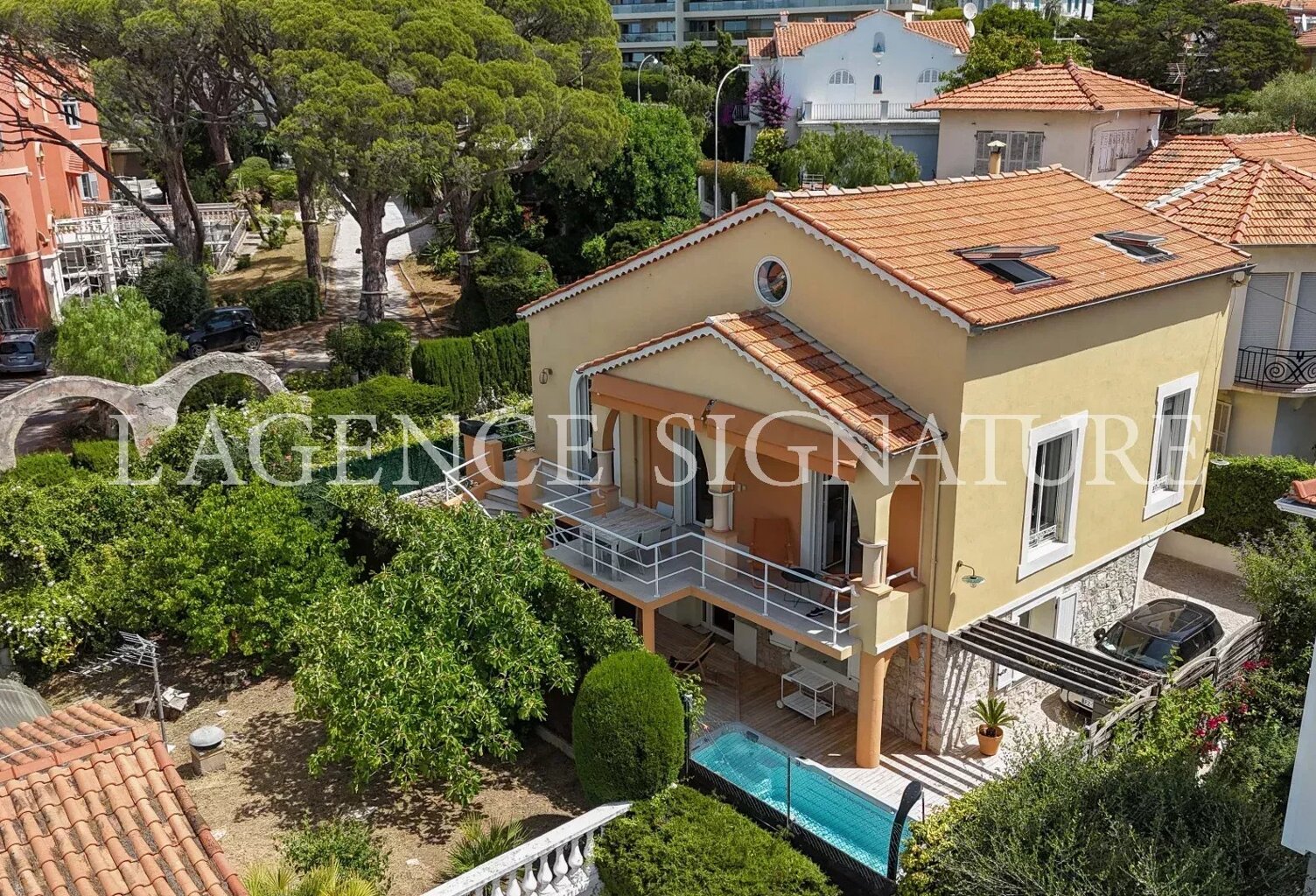 VILLA - CAP DE NICE — photo 1