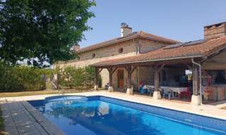 Maison 8 Pièces 240 m² à vendre à Charroux (86250)