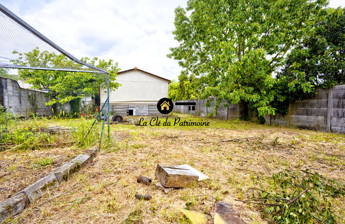 MAISON AVEC TERRAIN SECONDE LIGNE  PLEIN SUD  EMPLACEMENT PR — photo 3