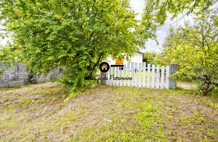 MAISON AVEC TERRAIN SECONDE LIGNE  PLEIN SUD  EMPLACEMENT PR — photo 4