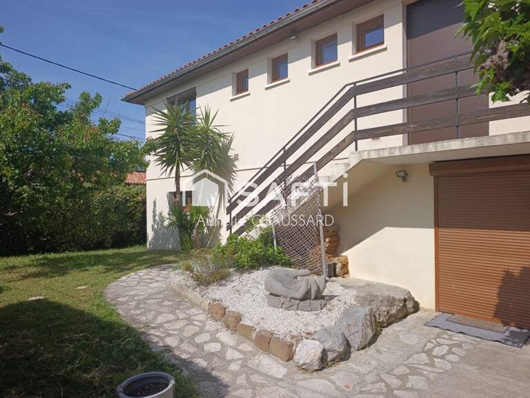 Maison 5 chambres, possibilité deux habitation, piscine — photo 1