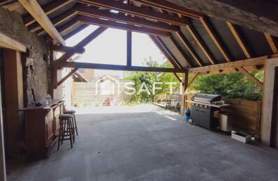 Appartement duplex avec terrasse couverte — photo du bien