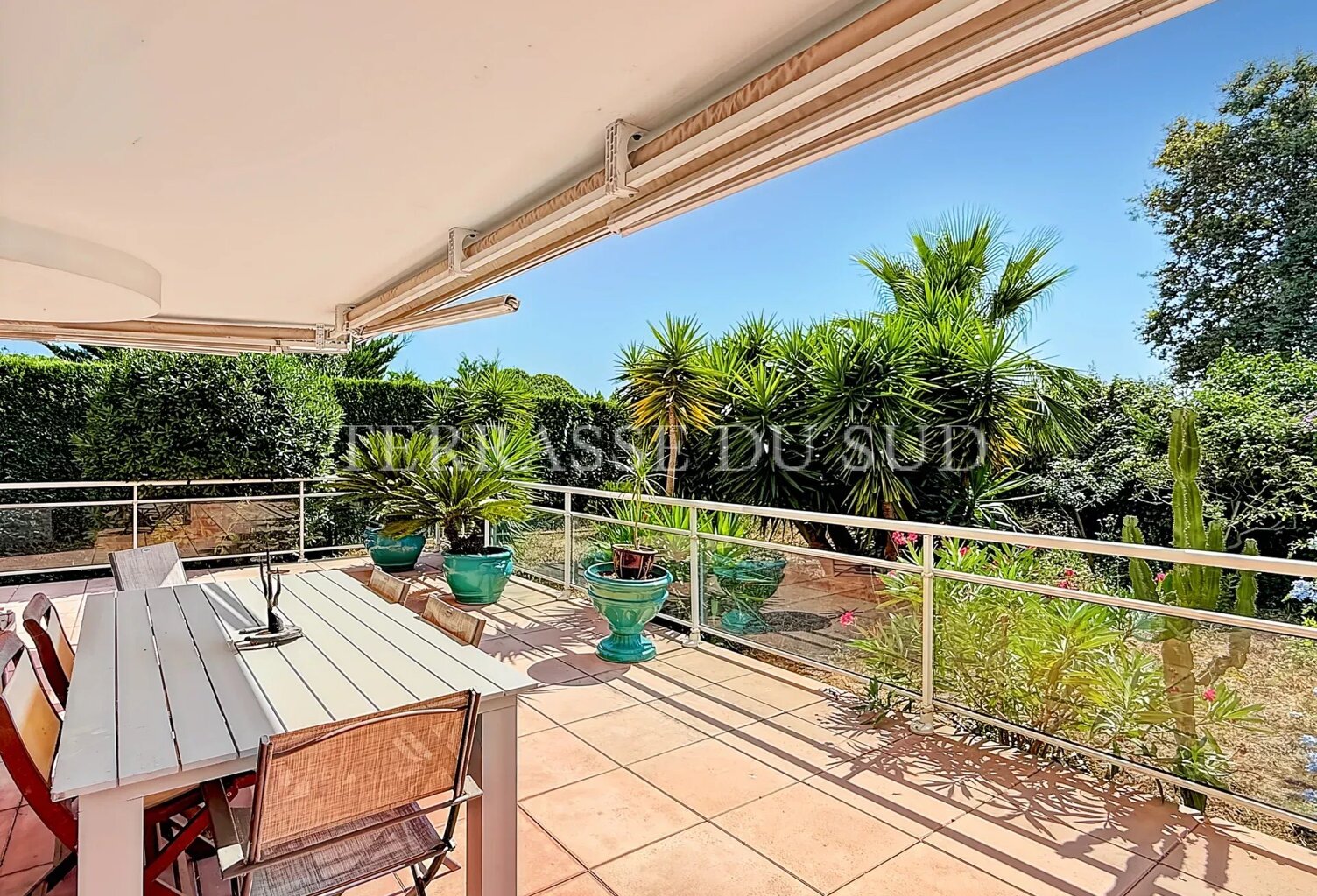 Vente Appartement 4 Pièces, 95 m2 avec 390 m2 de Terrasse et Jardin, Garage - Quartier La Plage - Marseille 8 — photo 1