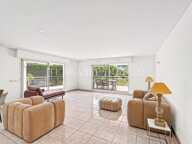 Vente Appartement 4 Pièces, 95 m2 avec 390 m2 de Terrasse et Jardin, Garage - Quartier La Plage - Marseille 8 — photo 3