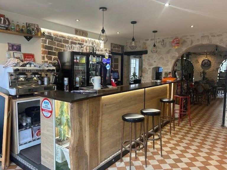 Très belle affaire Bar Brasserie à reprendre (Fond de commerce avec appartement ) — photo 1
