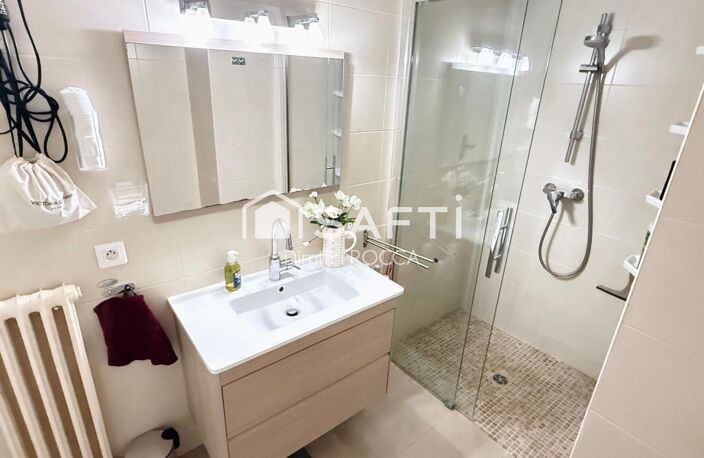 APPARTEMENT 2 PIECES PORT DE NICE — photo 4