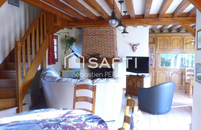 Maison à colombages de 1996 sur un terrain arboré — photo 4