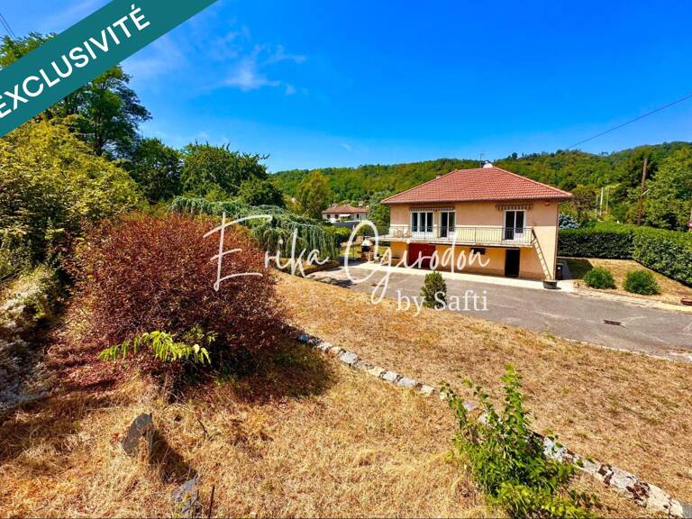 Maison familiale 3 chambres avec grand terrain ! — photo 1