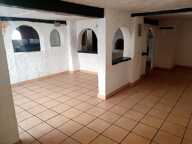 Local commercial — photo 2