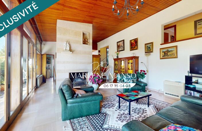 Proche tram 153 m² avec jardin, garage et sous-sol — photo 2