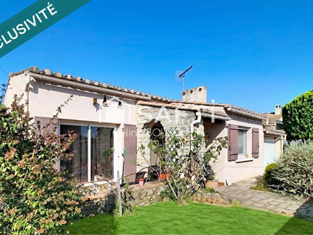 Maison de 96 m2 avec garage sur terrain de 533 m2 — photo du bien