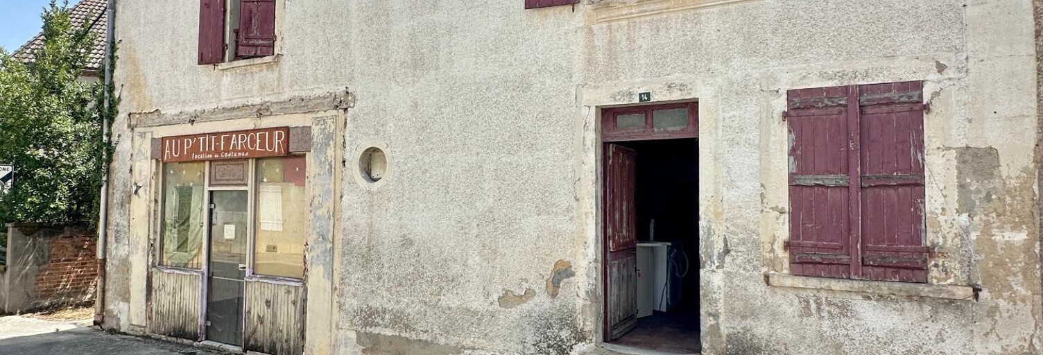 Maison 5 Pièces 109 m² à vendre à Le Veurdre (03320)