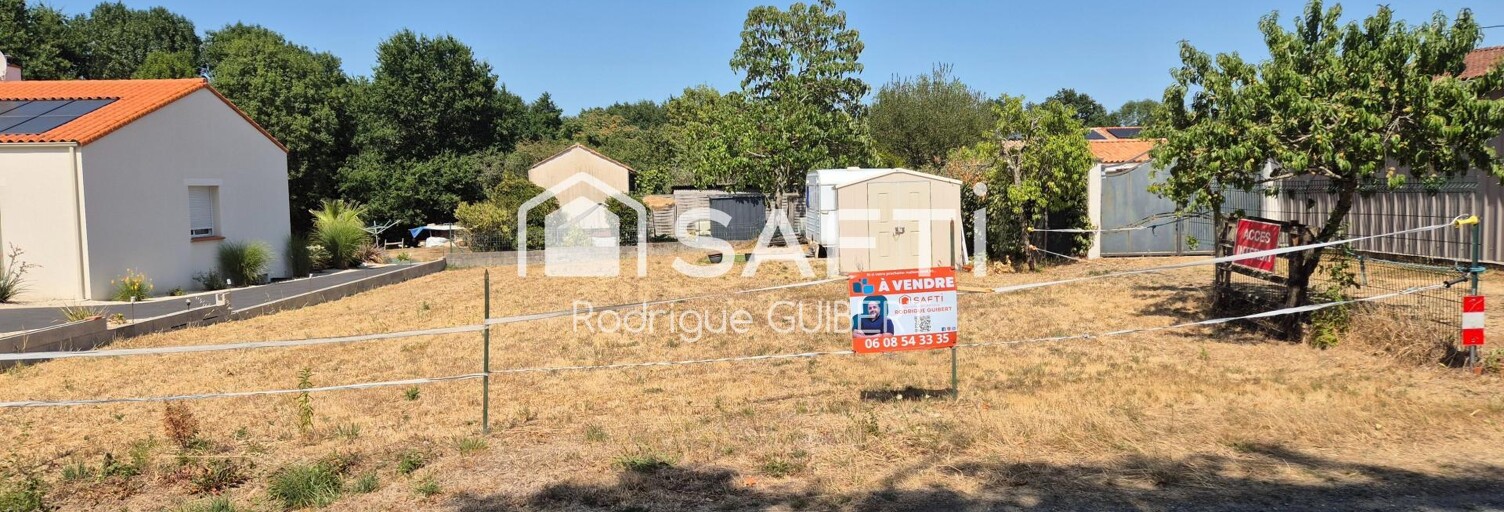 Terrain  422 m² à vendre à Nesmy (85310)