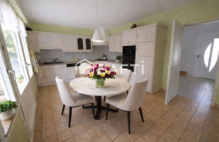 Maison d'architecte 185 m²  Jardin arboré — photo 3