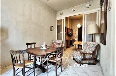 Maison de ville de 165m2 avec garage, courette et grande terrasse — photo du bien