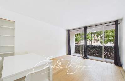 Studio lumineux avec balcon de 8 m² — photo du bien
