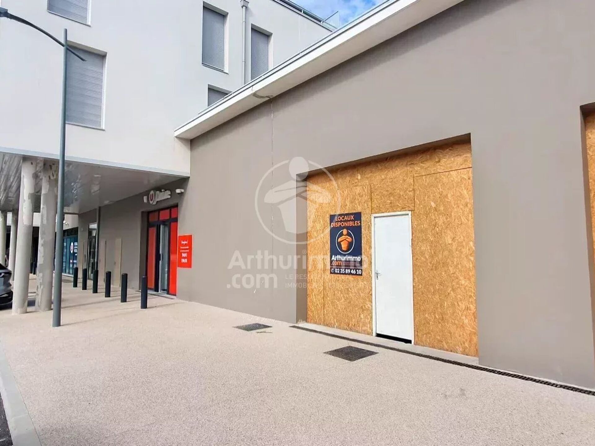 Local commercial 90 m² · à Déville-lès-Rouen · 90 m² · 279 000 €