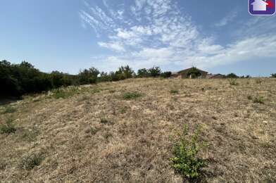Terrain  75600 €