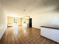 Maison de plain-pied   3 chambres   Terrain clos et arboré d — photo 3