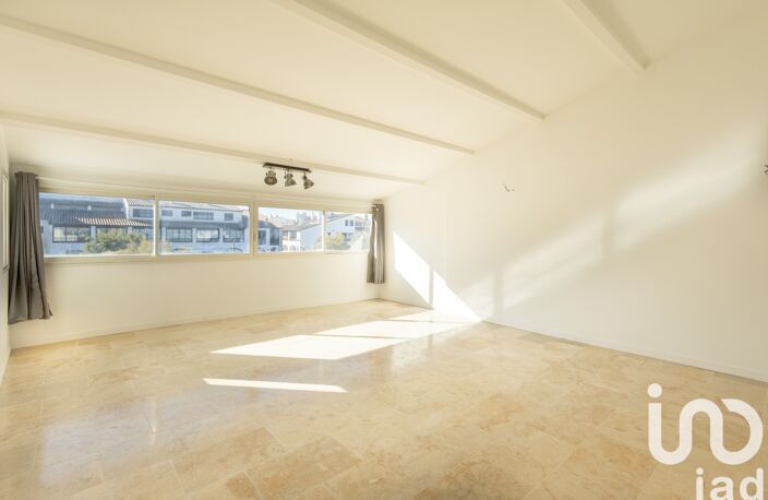 Vente Immeuble 310 m&sup2; — photo 2