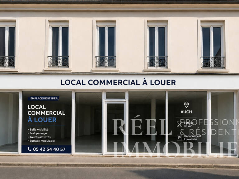 À louer - Local commercial de 38 m² en basse ville d'Auch — photo 1