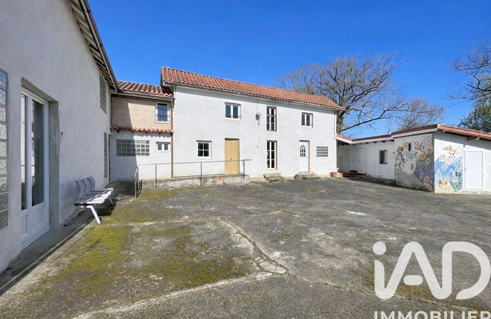 Vente Maison/villa 18 pièces — photo 2
