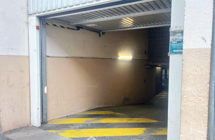Garage - 11m² - Angers — photo 3
