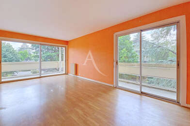 Appartement 4 pièces 267100 €