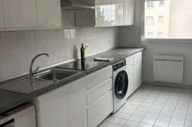 Appartement 4 pièces 1050 €